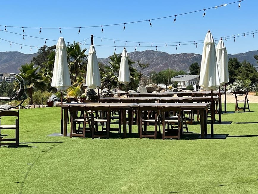 Freestanding Neutral Umbrellas